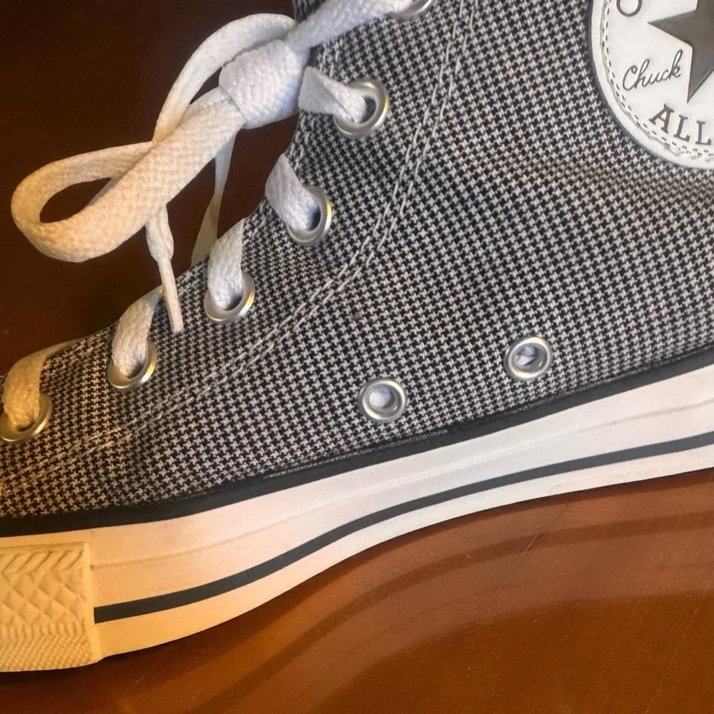 Converse Chuck Taylor All Star Women’s  Hi “Twisted Prep” BLACK/WHITE/EGRET - Picture 7 of 14